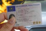 Guía actualizada 2024: ¿Cómo verificar y renovar la vigencia de tu licencia de conducir en Ecuador?